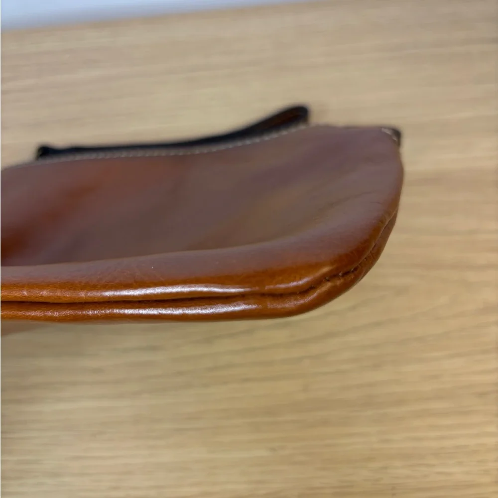 Patricia Nash Cassini Brown Leather Zip‎ Clutch/Wristlet